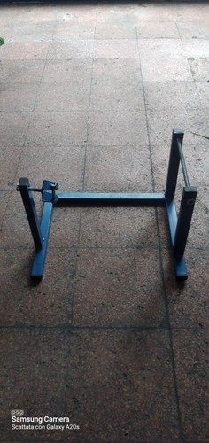 Cavalletto supporto motore